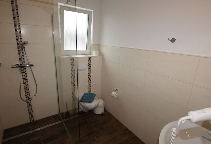 Comfort room with balcony, Dorfkrug Busum