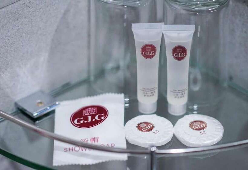 수피리어 트리플 룸, Grand Fc