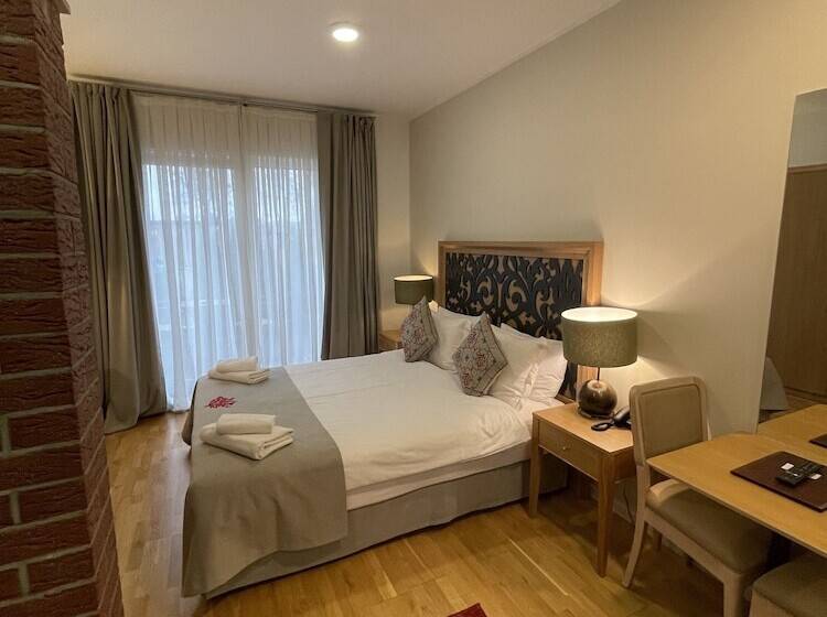 اتاق خانوادگی, Altes Fährhaus Ehemals Himmel Und Havel