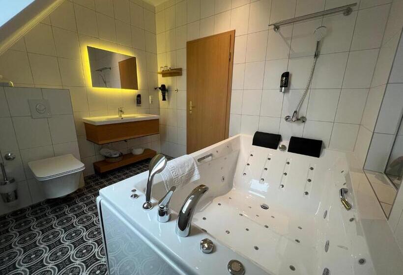 اتاق استاندارد با چشمانداز دریاچه, Altes Fährhaus Ehemals Himmel Und Havel