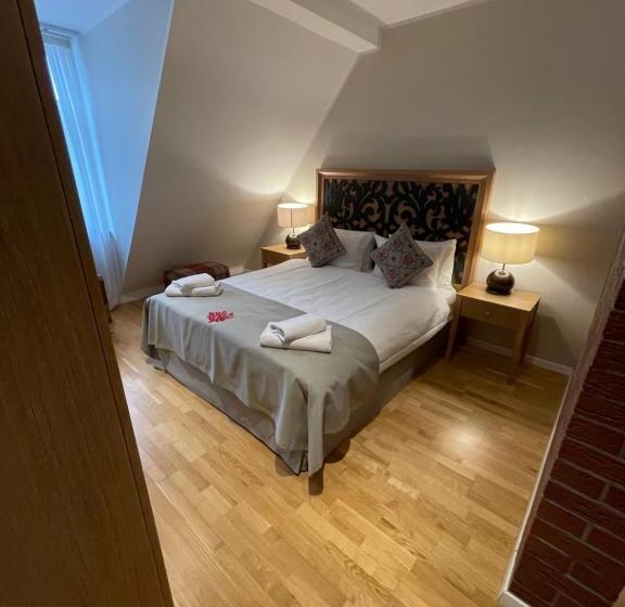 اتاق خانوادگی, Altes Fährhaus Ehemals Himmel Und Havel