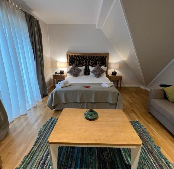 اتاق اکونومی, Altes Fährhaus Ehemals Himmel Und Havel