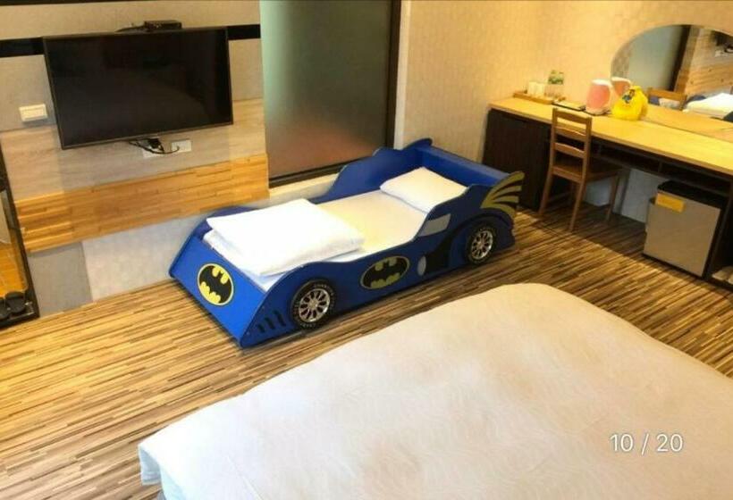 اتاق لوکس, Ruo Shui Hotspring