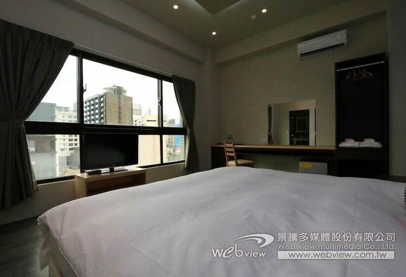 اتاق لوکس, Ruo Shui Hotspring