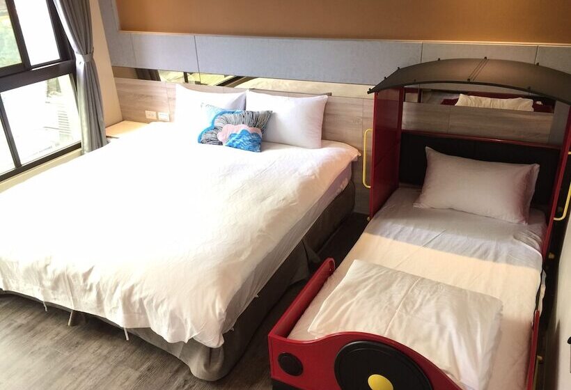 اتاق خانوادگی, Ruo Shui Hotspring