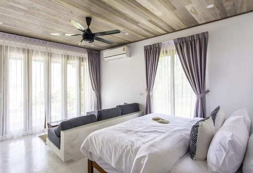 ویلای دلوکس 1 خوابه با چشم‌انداز دریا, The Humble Villas