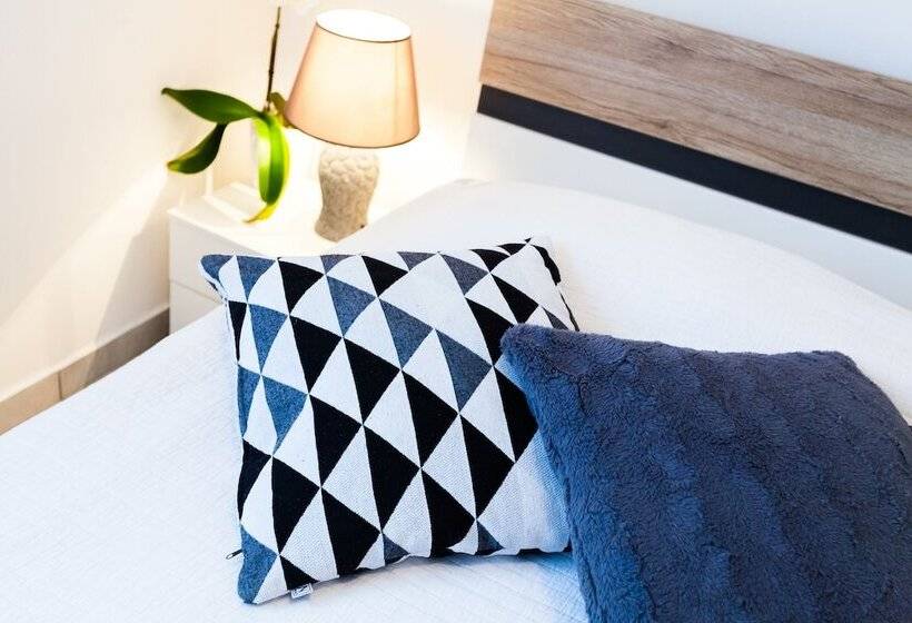 豪华房间, Guest House Mara