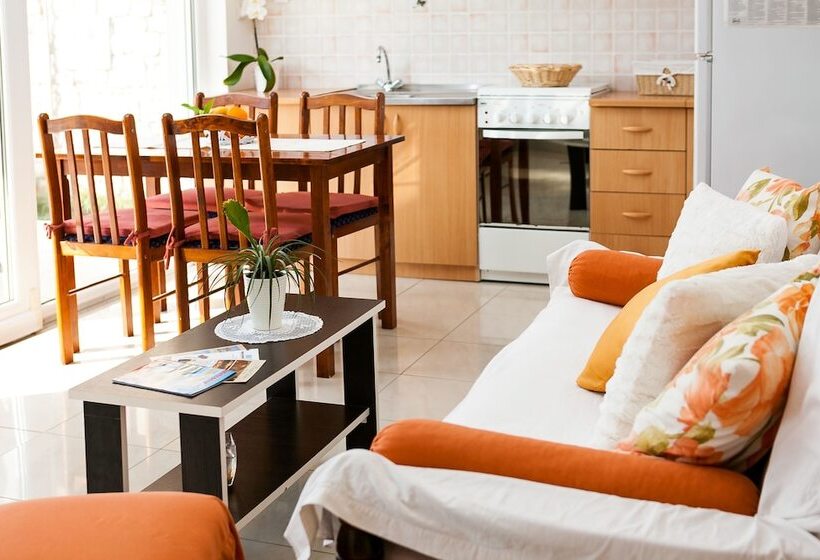 침실 1개 테라스 아파트, Guest House Mara