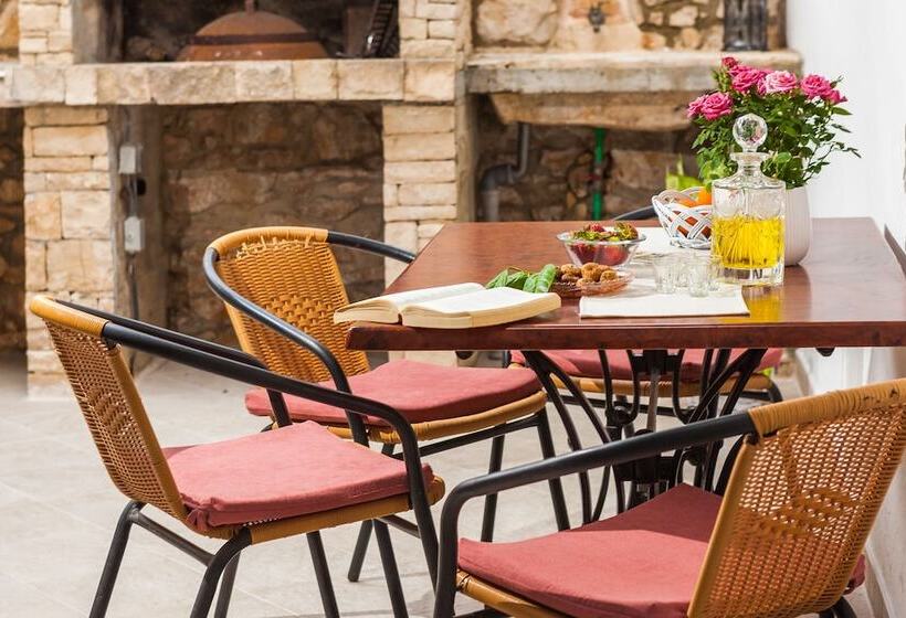 带1个卧室带花园景观的公寓, Guest House Mara