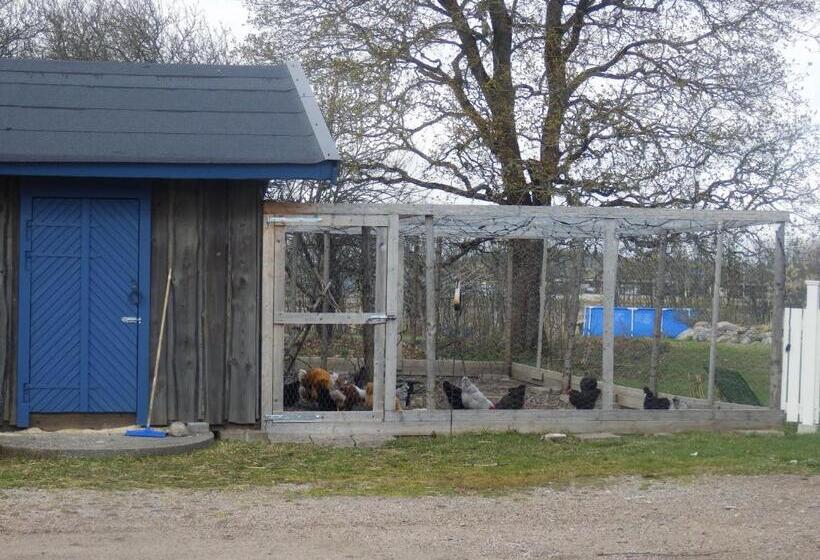 חדר סטנדרט לשלושה, Stallet B&b