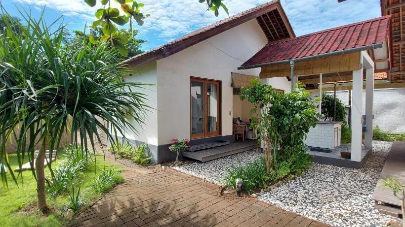 침실 4개 빌라, Living Room Lembongan