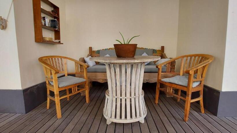 침실 4개 빌라, Living Room Lembongan