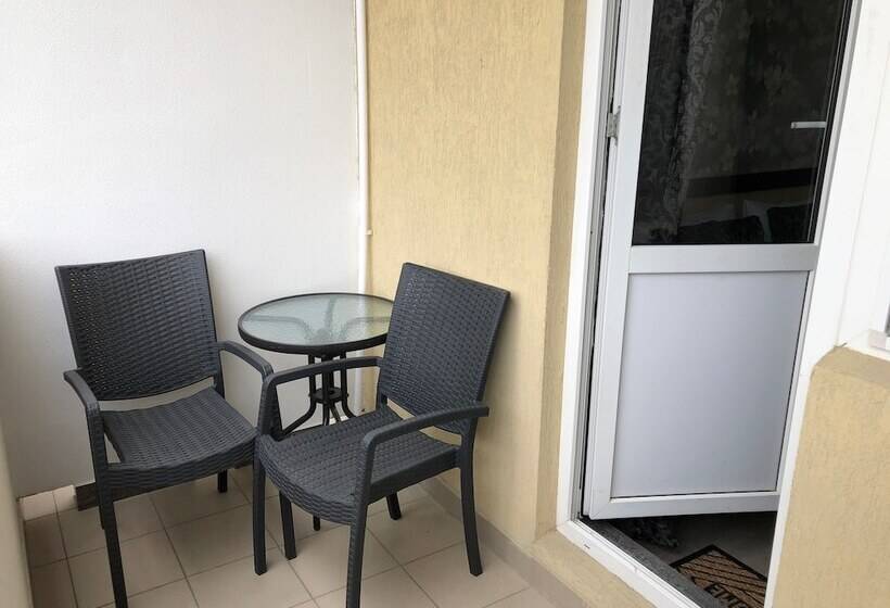 Quarto Estandar com Sacada, Bliznetsy Apart