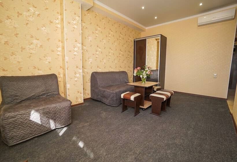 סוויטה עם מרפסת, Bliznetsy Apart