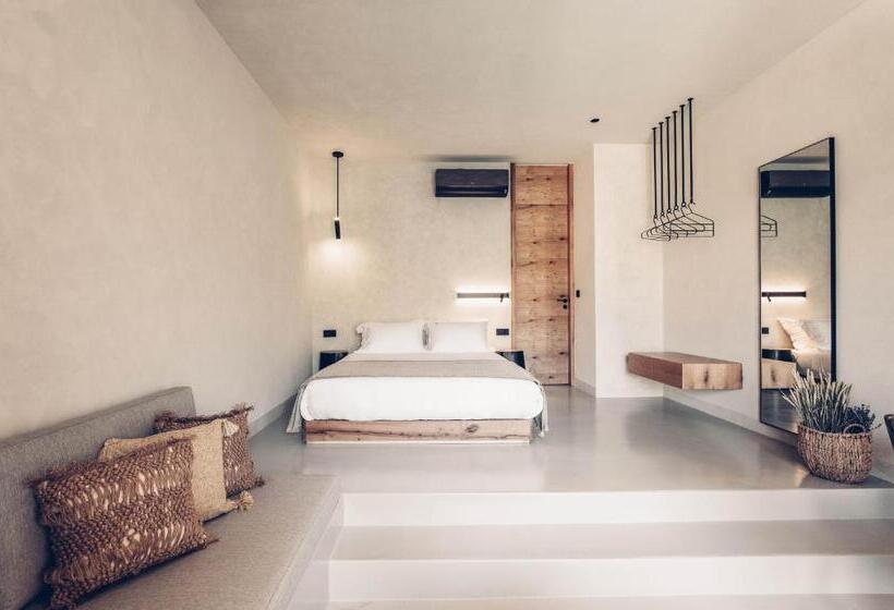 Premium room w/ mountain view, Monastery Estate Retreat