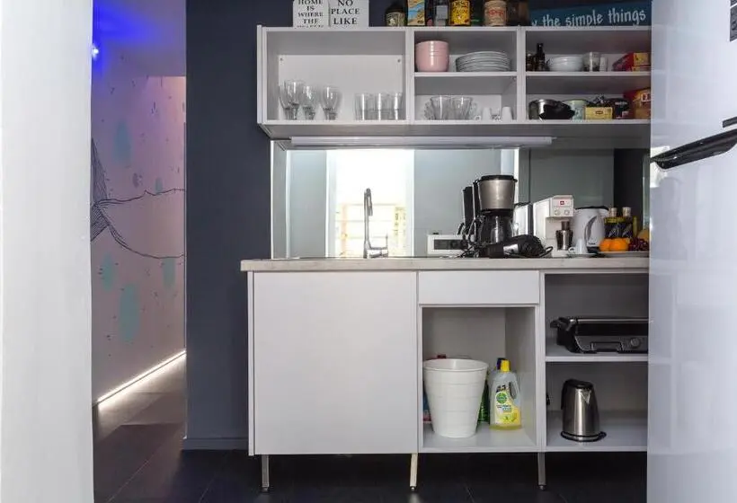 Standard Yhden Hengen Huone, Annunziata Urban Den By Loc Hospitality
