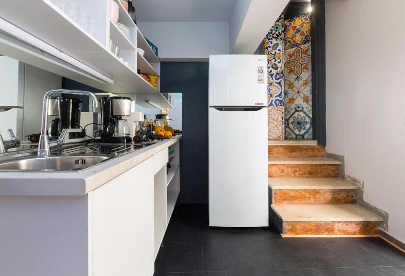Номер Basic, Annunziata Urban Den By Loc Hospitality