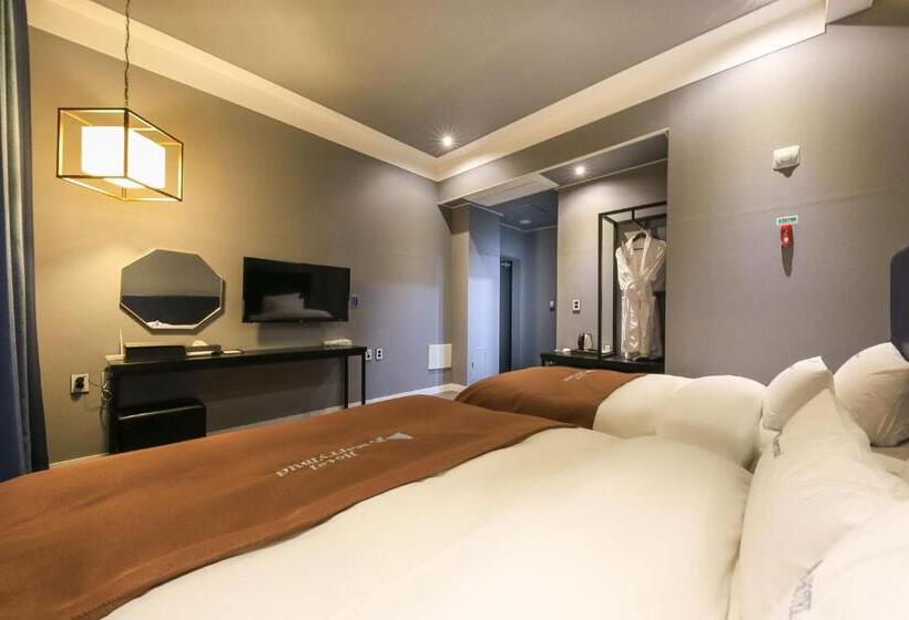 Deluxe Kamer met Uitzicht op Zee, Merrymud