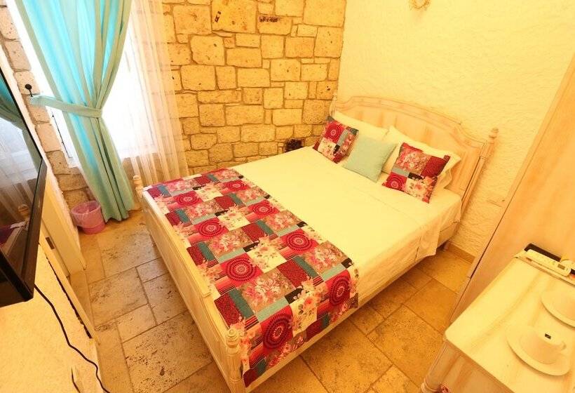 غرفة قياسية, Galya Otel Alacati