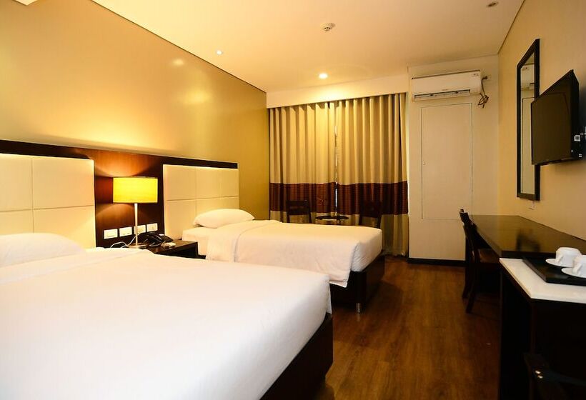 اتاق لوکس, Ever O Business