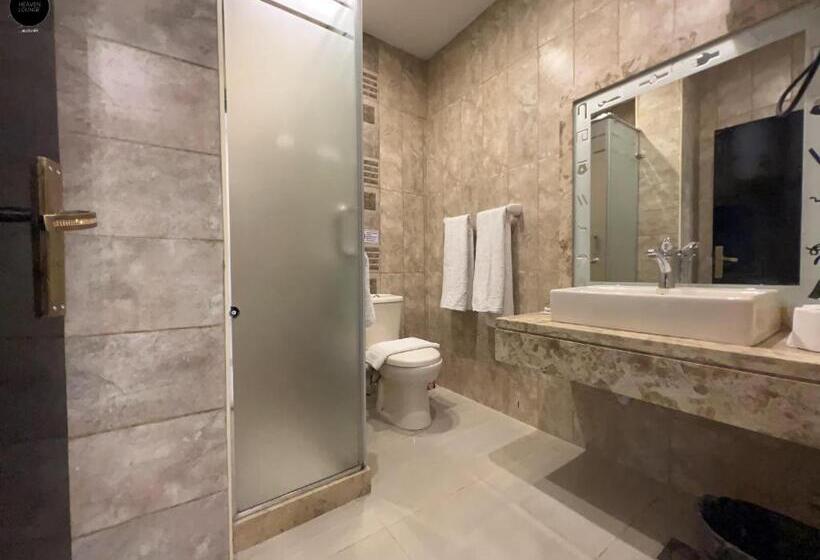 اتاق استاندارد چهارنفره با بالکن, Giza Pyramids View Inn