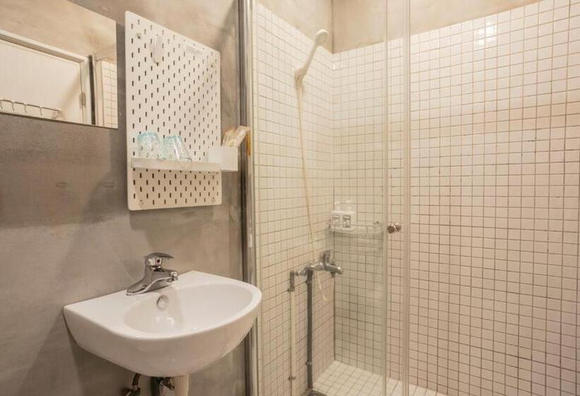 اتاق استاندارد, Ruifang Yi Hostel