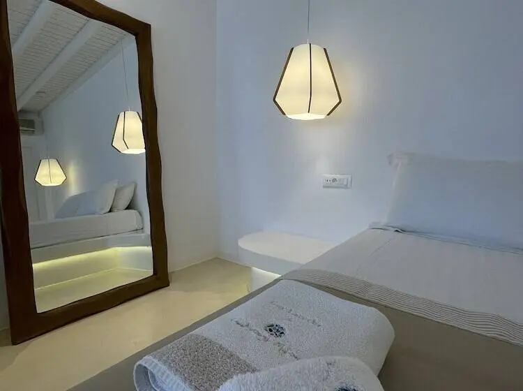 オーシャンビュージュニアスイート, Seethrough Mykonos Suites