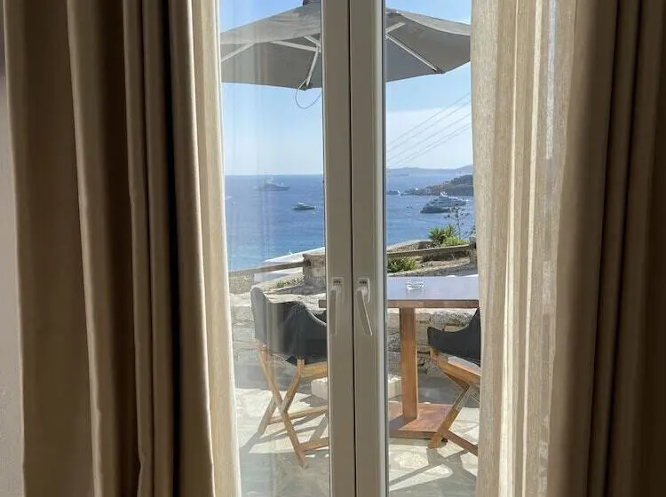 サイドシービュージュニアスイート, Seethrough Mykonos Suites