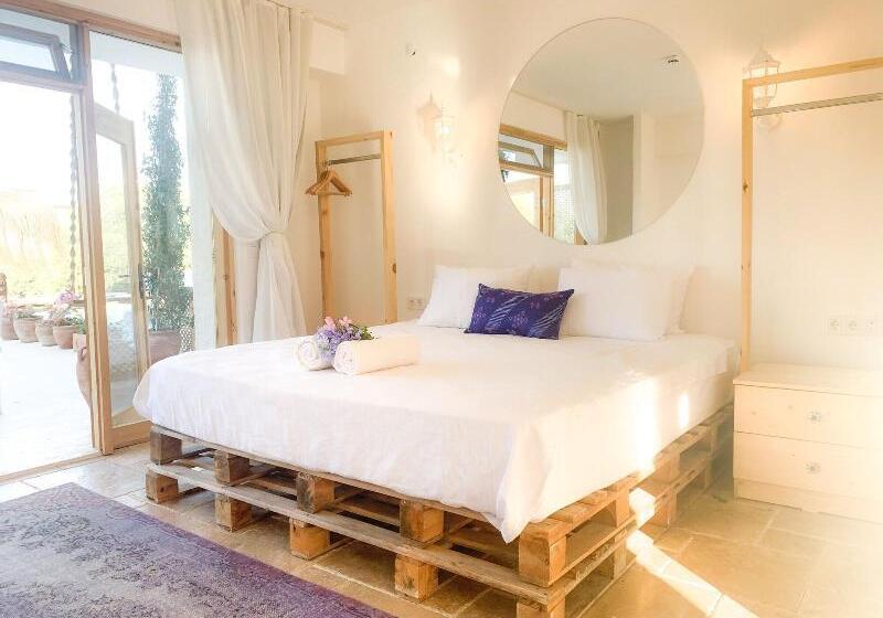 プールビュースタンダードルーム, Alaçatı Barbarossa