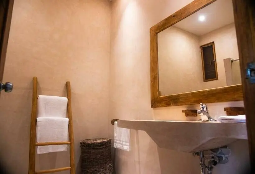 Standard-studio, Casa Margot