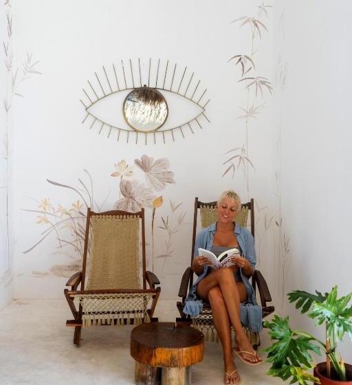 إستوديو قياسى, Casa Margot