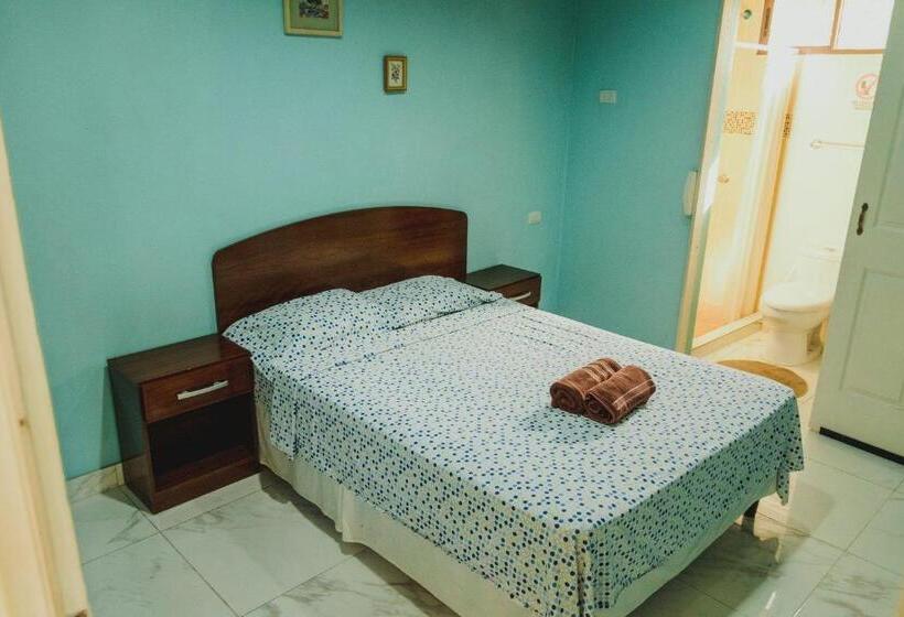 غرفة عائلية, Casa Blanca