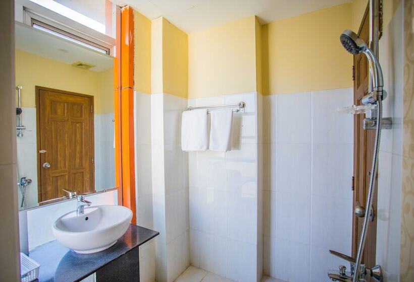 اتاق لوکس یک تخته, Golden Gate China Town