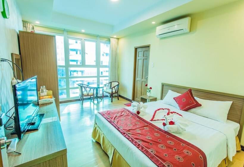 اتاق لوکس با تخت بزرگ, Golden Gate China Town