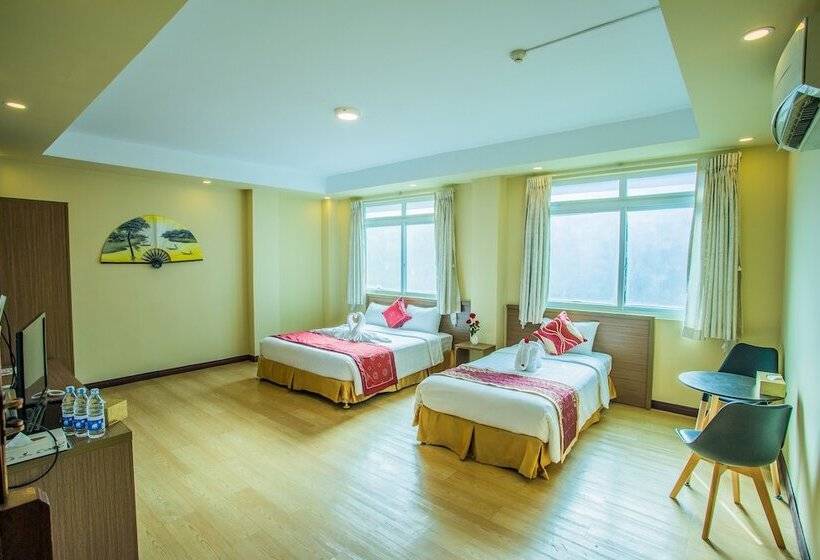 سوییت خانوادگی, Golden Gate China Town