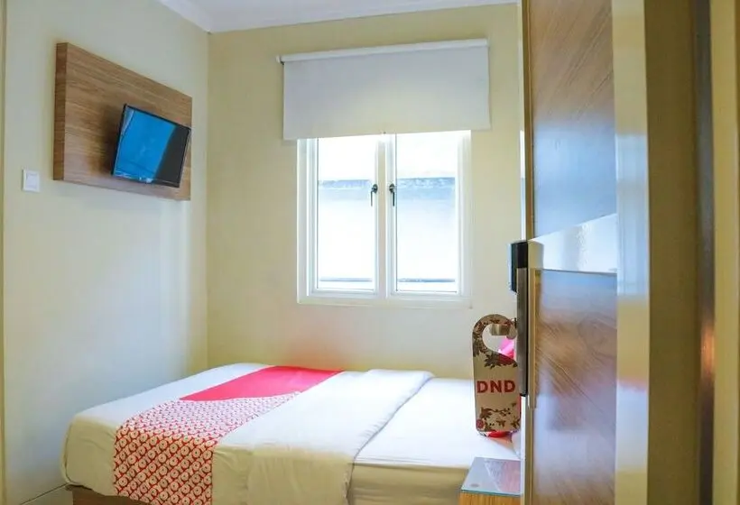 スタンダードルーム, Maleo Guest House By Oyo Rooms