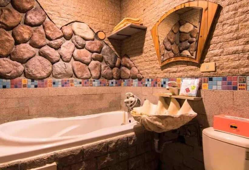 اتاق اکونومی, Shankou Hotspring