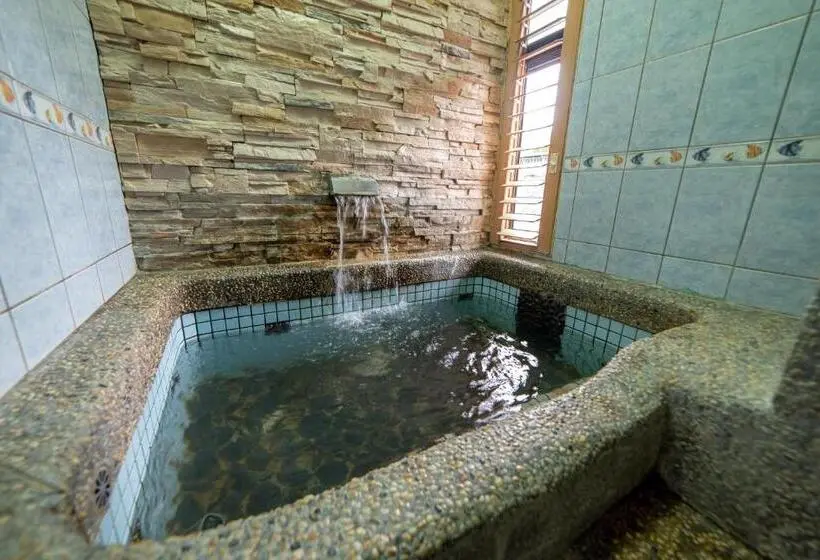 اتاق عادی, Shankou Hotspring