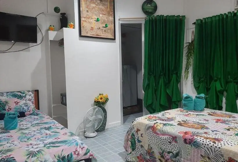 デラックストリプルルーム, Lala Panzi Bed And Breakfast
