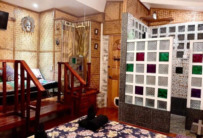 اتاق لوکس با بالکن, Lala Panzi Bed And Breakfast