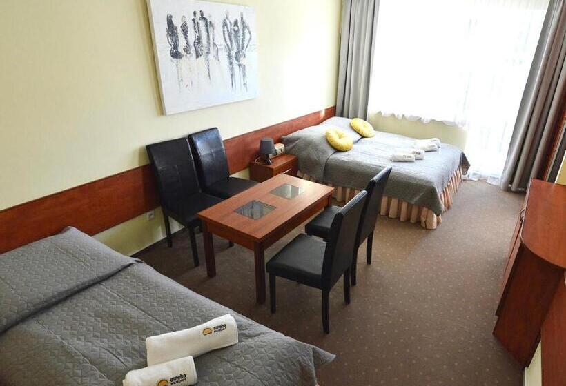 غرفة إقتصادية ثلاثية, Ow Ameba