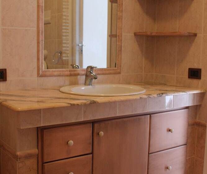 Quarto Estandar com Sacada, Casa Chiarenza