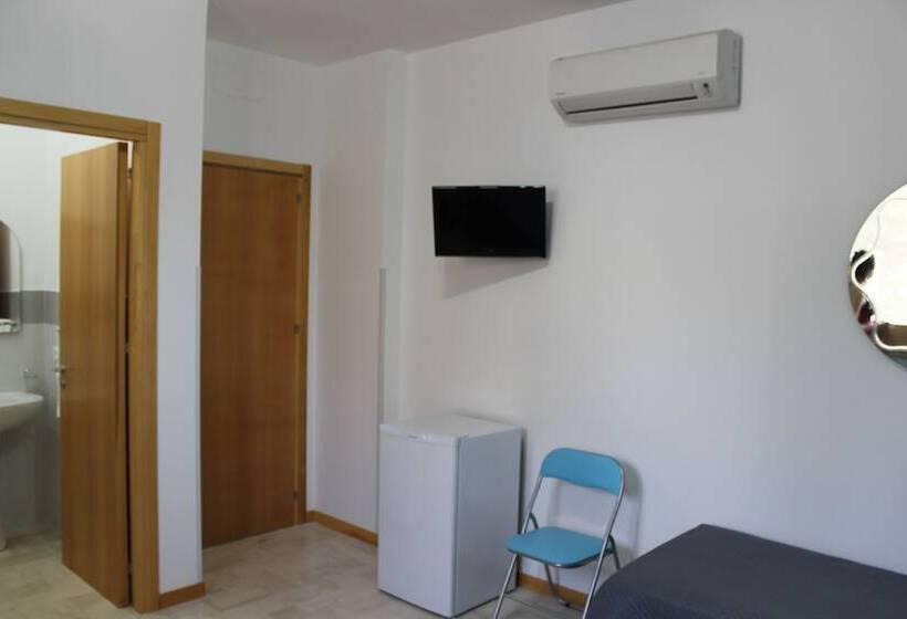 トリプルクラシックルーム, Casa Chiarenza