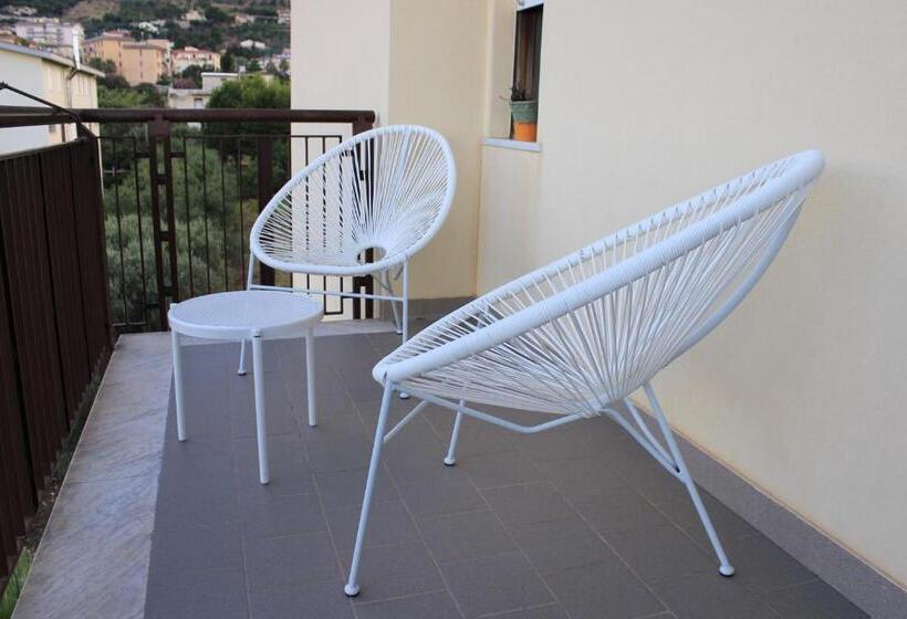 Triple Room Sea View, Casa Chiarenza