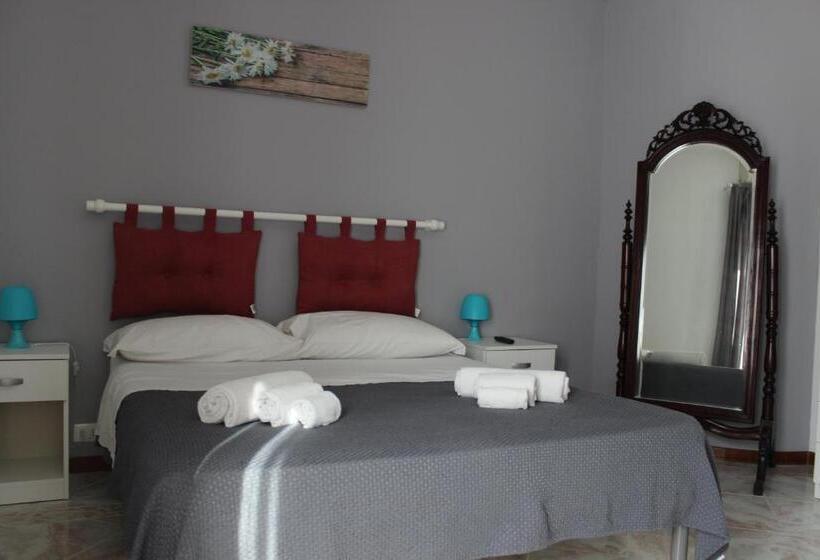 Quarto Deluxe com Sacada, Casa Chiarenza