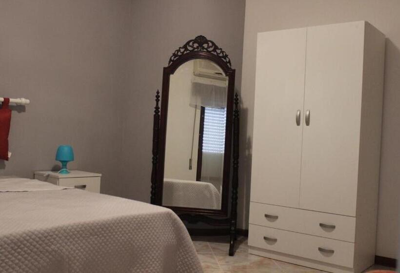 バルコニー付きデラックスルーム, Casa Chiarenza