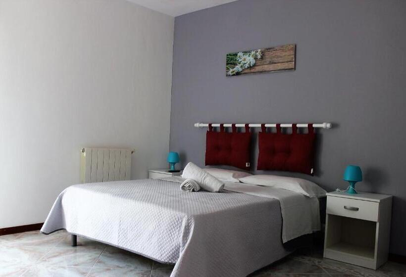 バルコニー付きデラックスルーム, Casa Chiarenza