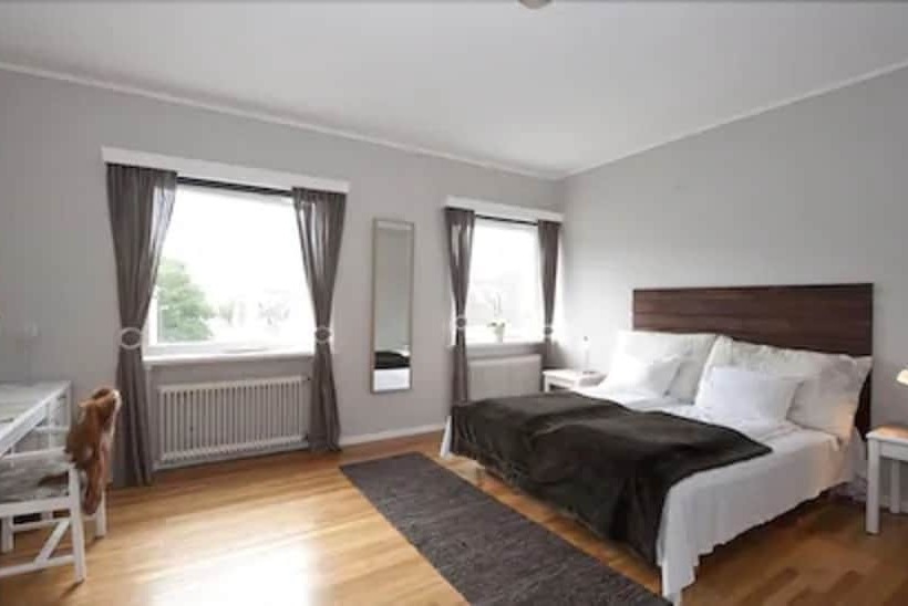 标准间, 1016 Olav Digre