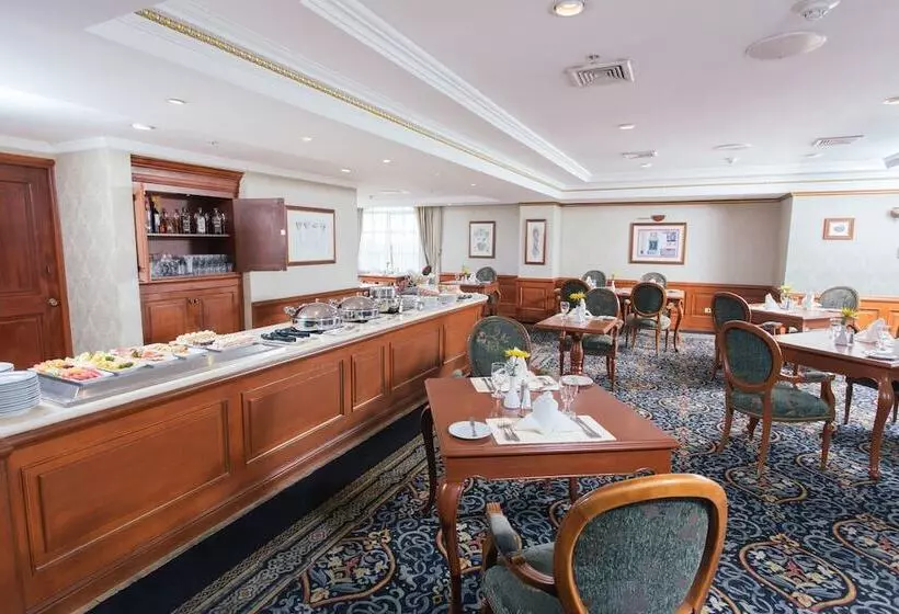 اتاق اجرایی, Hilton Princess Managua
