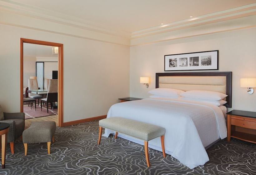 سوئیت پرزیدنت, Sheraton Manila Bay